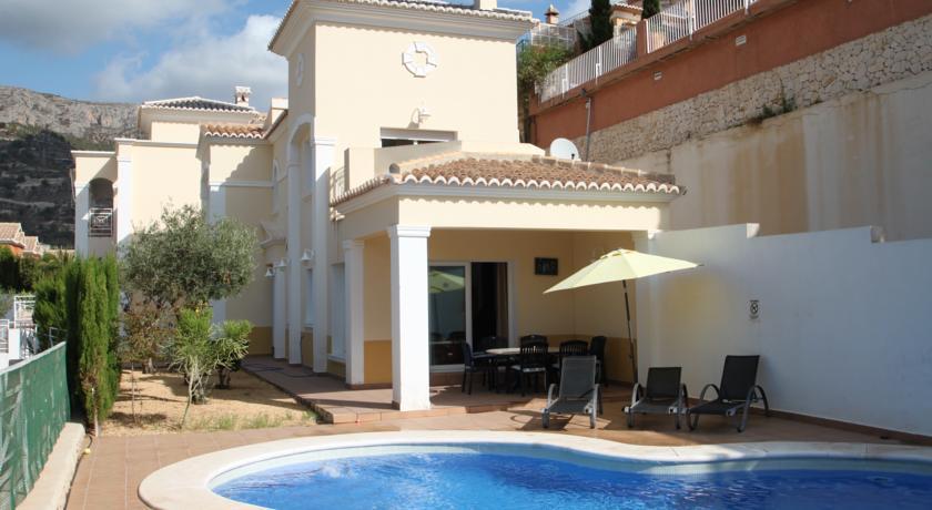 Canuta Mar 14- Two Story Holiday Home Villa In Калпе Стая снимка
